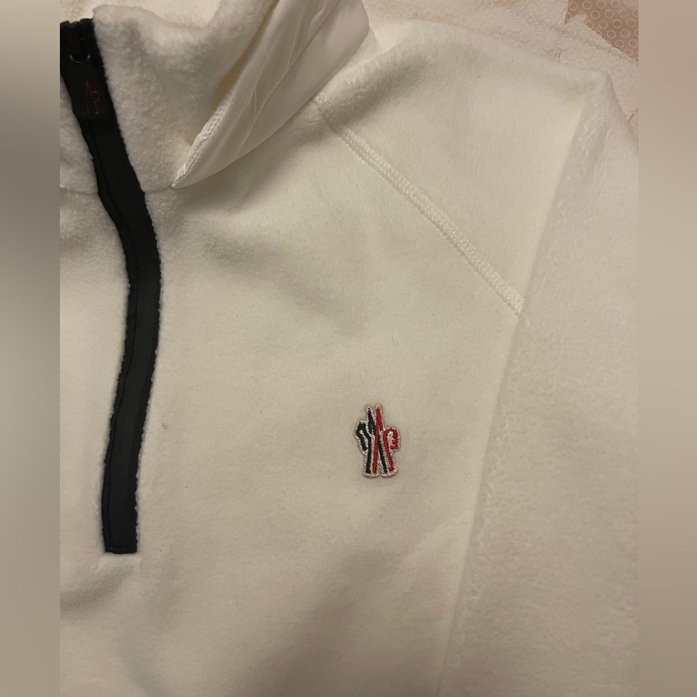 NWOT Moncler Grenoble Logo-patch zip-up Sweatshirt Size 14y - Picture 4 of 8